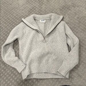 Old navy 3/4 zip cropped gray sweater